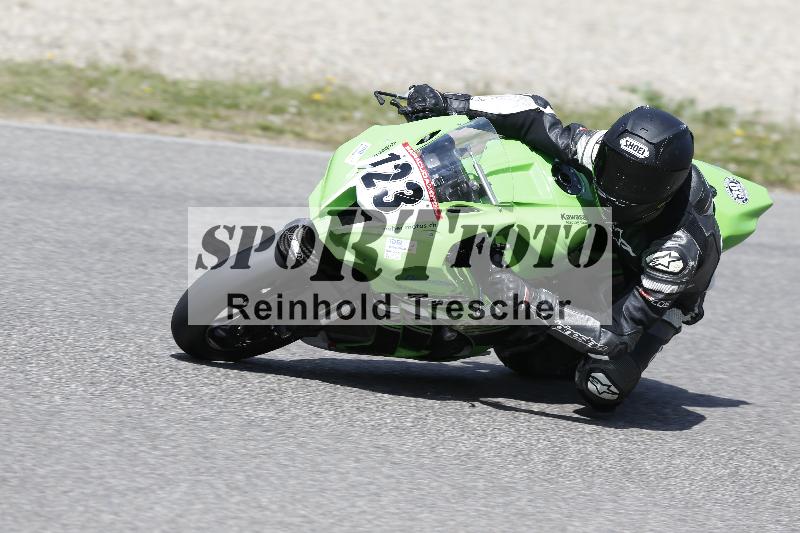 /10 20.04.2026  Pluess Moto Sport ADR/Freies Fahren/123